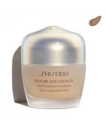 Shiseido Future Solution Total Radiance Foundation – Luksus Makeup